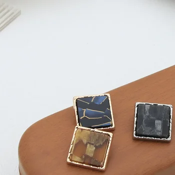 Модни копчета с метална опашка от висококачествени квадратен с сплав, копчета с красива каменна модел, аксесоари за дрехи