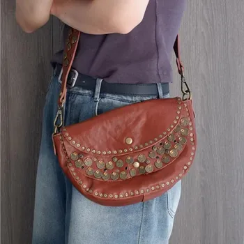Луксозна модерна дамска чанта от естествена кожа, седельная чанта-месинджър от телешка кожа на първия слой, ретро чанти с нитове, новост 2023 година