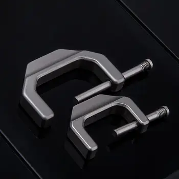 Ключалката D-образна форма, на 2 размер, високо качество на ключалката във формата на подкова от титанова сплав, обтегач за гривна, улични аксесоари