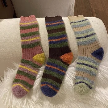 3 чифта /лот, дамски зимни чорапи, Модерен контрастен чорап от норковой козина на ивици, Мек топъл, сладък чорап в корейски стил в стил ретро с памучна текстура