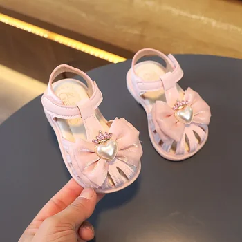 2023 Модни сандали Sweet Princess За новородени момичета, обувки за първите ходунков, перли, Короната на любовта, кука и контур, Т-образна каишка, универсален детски обувки